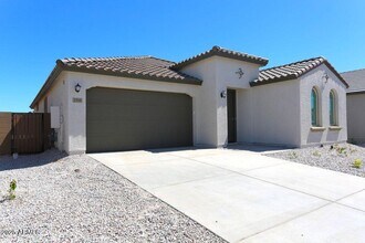 Building Photo - 2558 W Pecan Rd