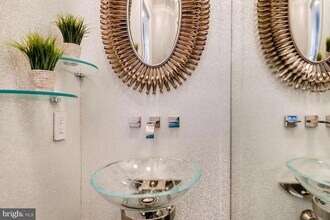 Building Photo - 2919 Elliott St