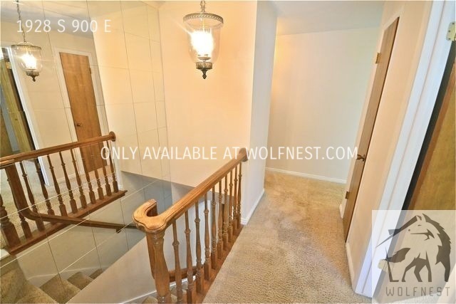 Building Photo - No Security Deposit Option! Beautiful 4 Be...