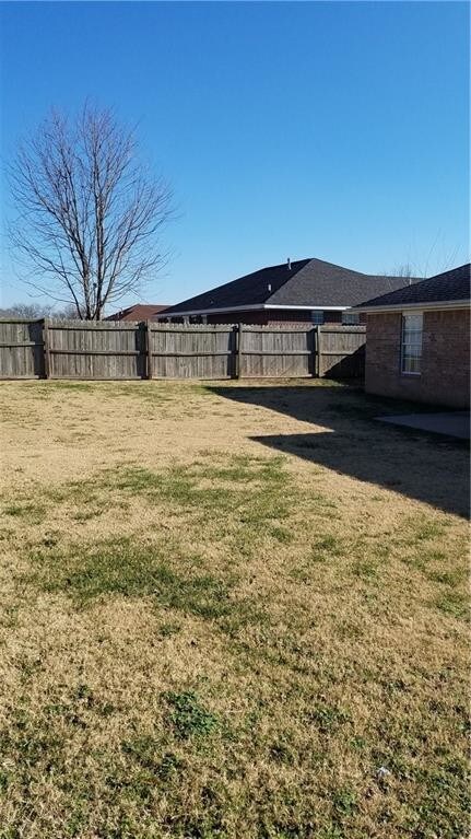 Building Photo - 820 Sunflower St