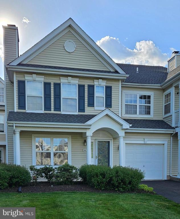 Building Photo - 306 Middlebury Dr