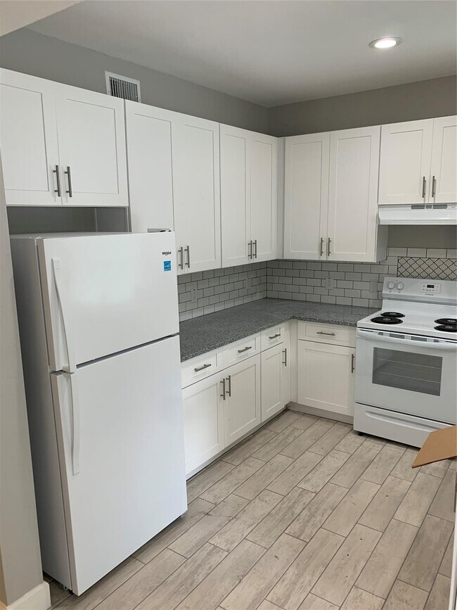 Foto del edificio - 4221 Alvin St
