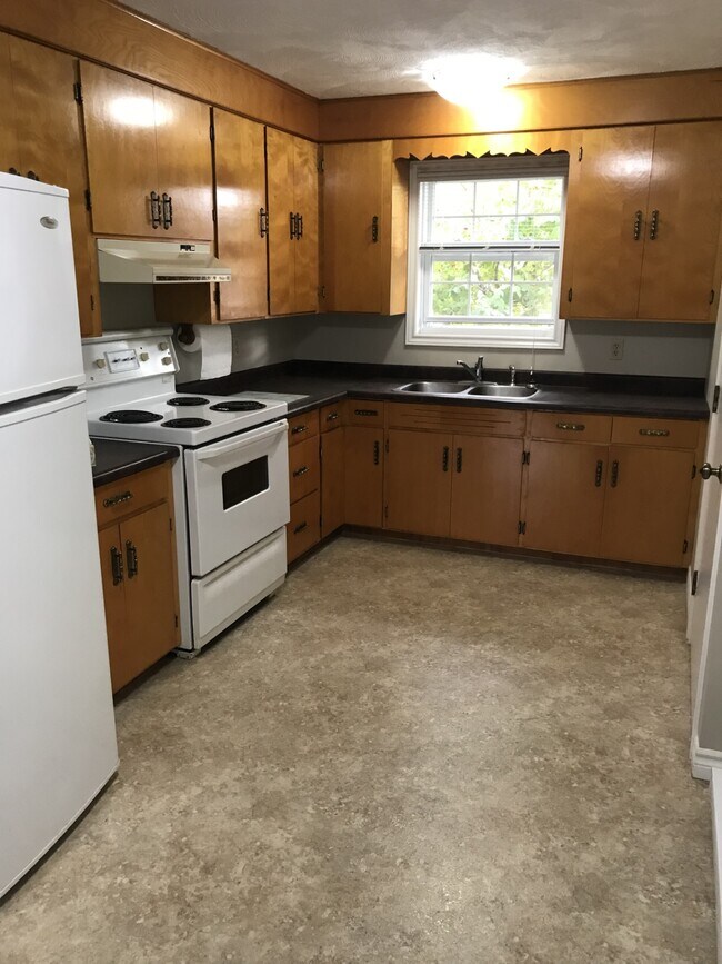 Photo du bâtiment - 1089 Mclaughlin Dr