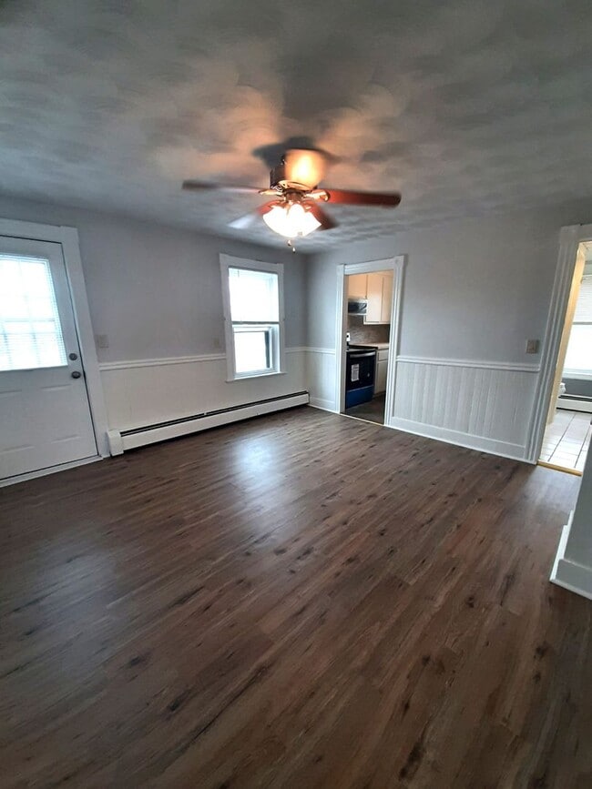 Building Photo - 7-9 Spring Street