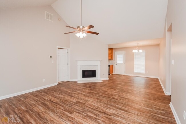 Building Photo - 112 Cedar Ridge Rd
