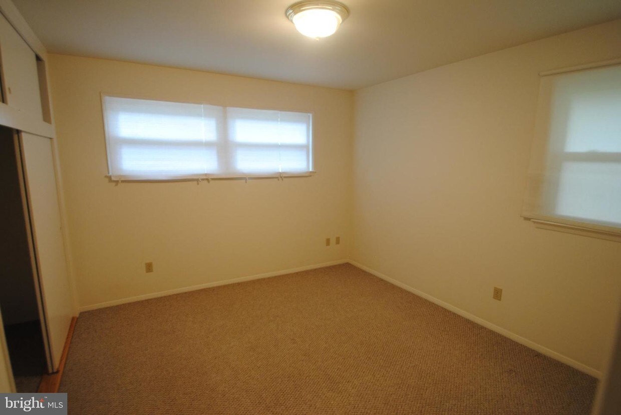 5205 Kipling St, Springfield, VA 22151 House Rental in Springfield