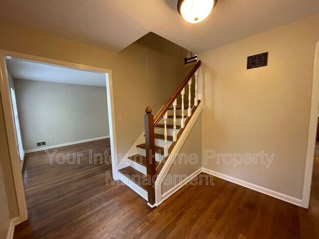Building Photo - 2694 Shetland Dr