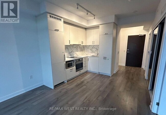 Photo du bâtiment - 60 Honeycrisp Cres