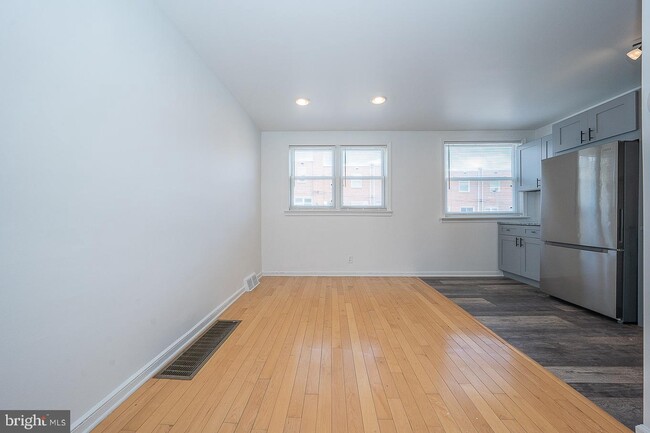 Foto del edificio - 8317 Temple Rd
