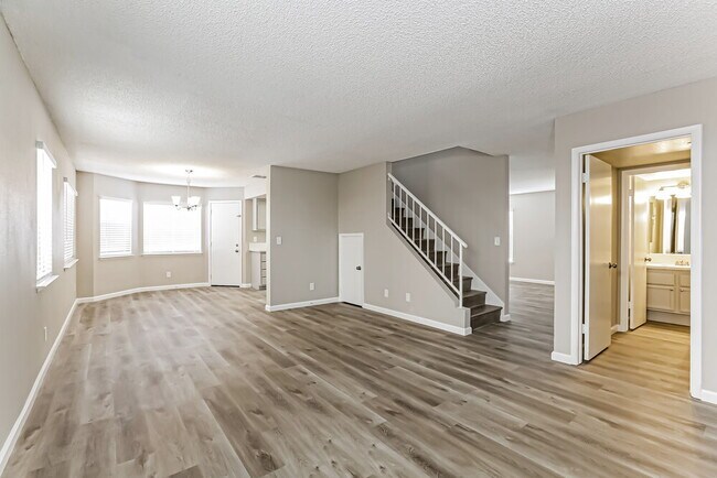 Foto del edificio - 3204 Harbor Vista St