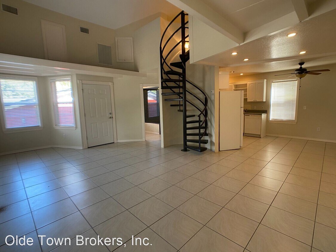Primary Photo - 1 br, 1 bath House - 29 N Lawsona Blvd.