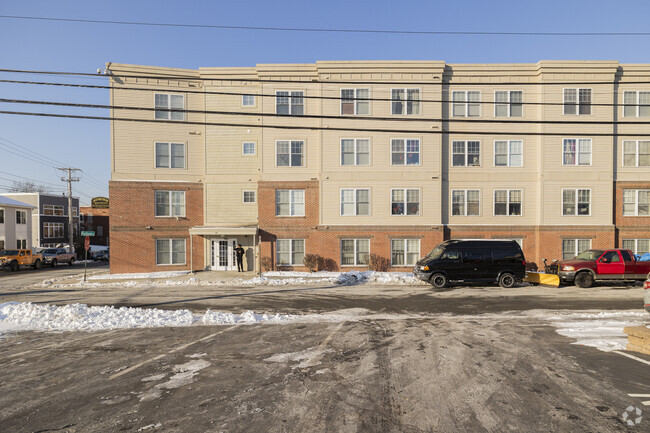 Entrance - Auburn Apartments