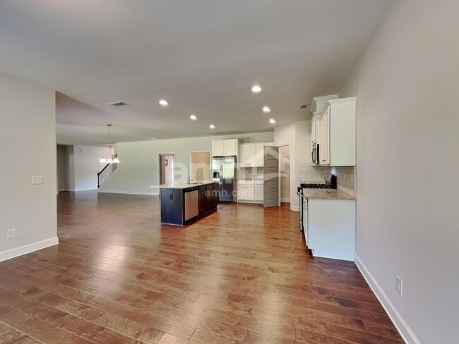 Foto del edificio - 1139 Victoria Walk Ln