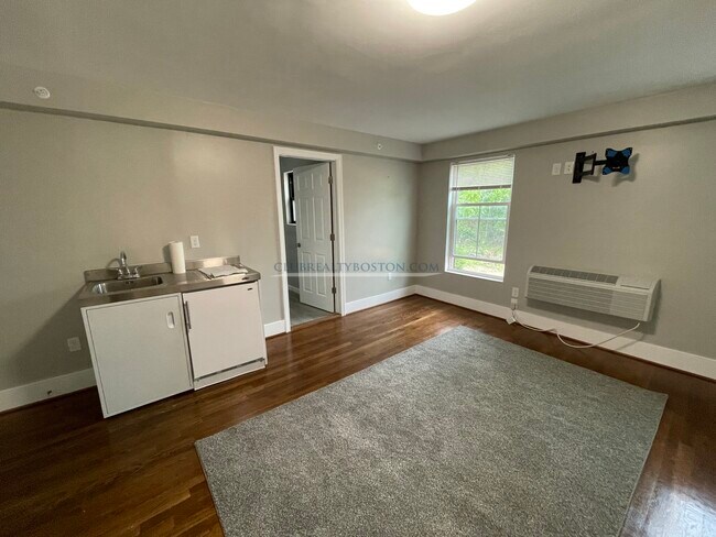 Foto del edificio - 67 Loker St