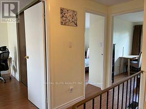 Building Photo - 11 Yellow Birchway