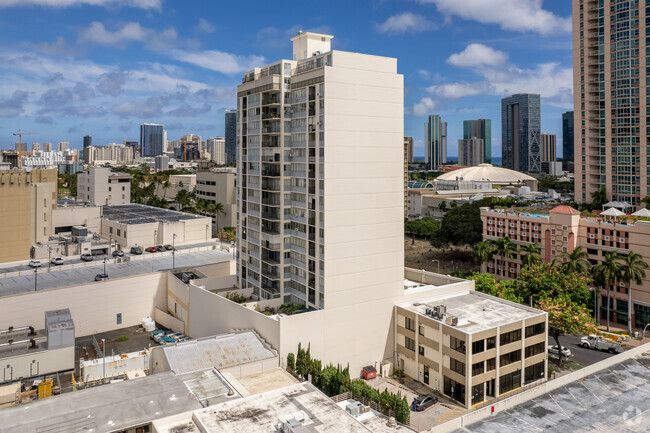 King Manor - Apartments in Honolulu, HI | Apartments.com