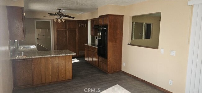 Building Photo - 12431 Avocado Ave