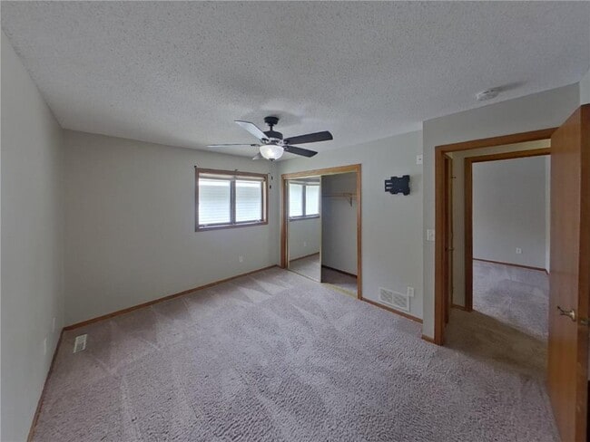 Building Photo - 1180 4th St W