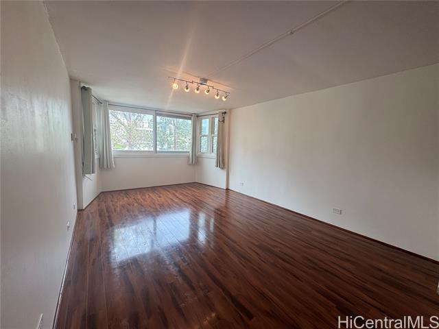 Building Photo - 1050 Kinau St