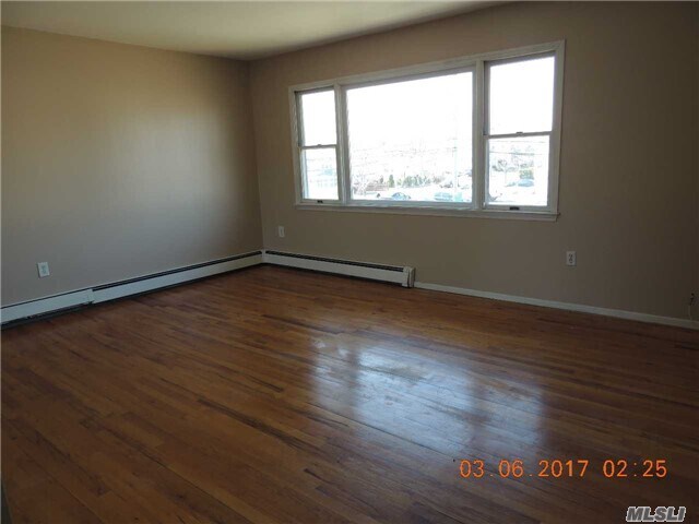 Building Photo - 14 5th Ave