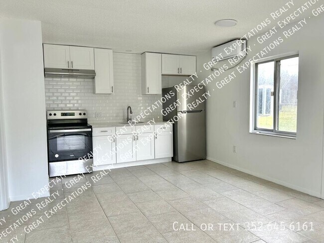 Foto del edificio - 5844 SE Drew Rd