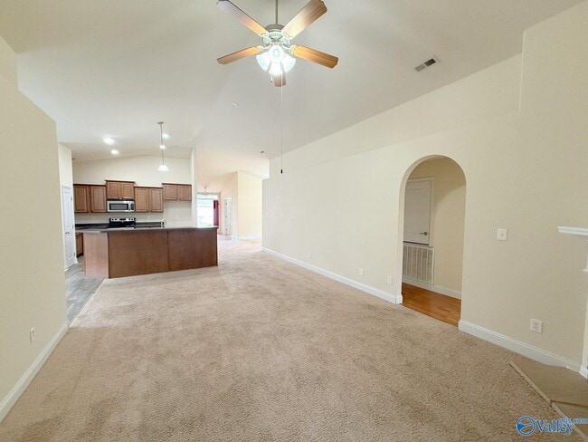 Foto del edificio - 235 Crab Orchard Dr