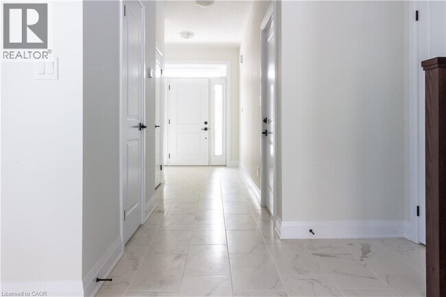 Building Photo - 6 Dominique St