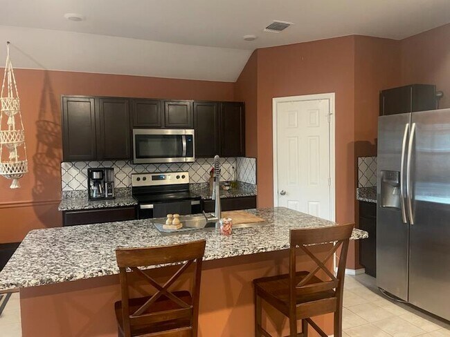Building Photo - 136 Ragnar Dr