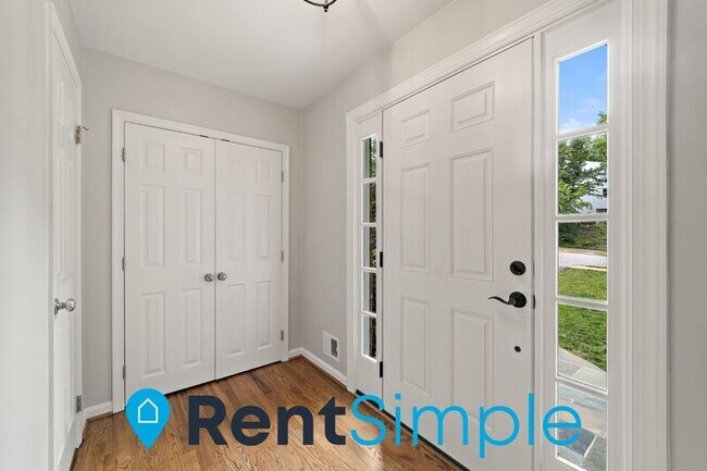 Building Photo - 6102 Stegen Dr
