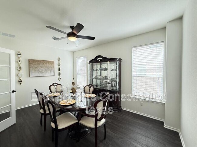 Building Photo - 4644 Padula Dr