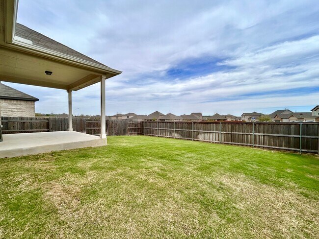 Foto del edificio - 230 Small Seed Dr