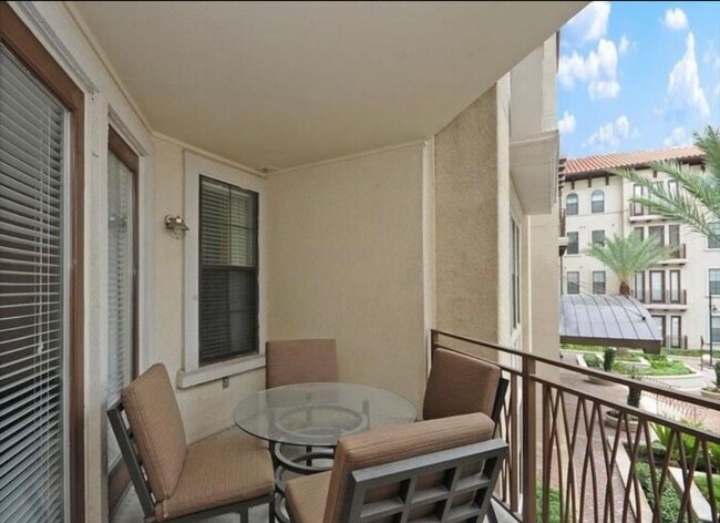 Foto del edificio - 2121 Allen Pkwy