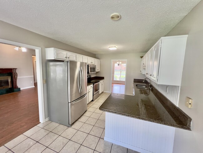 Building Photo - 3063 Mt Palomar Cove