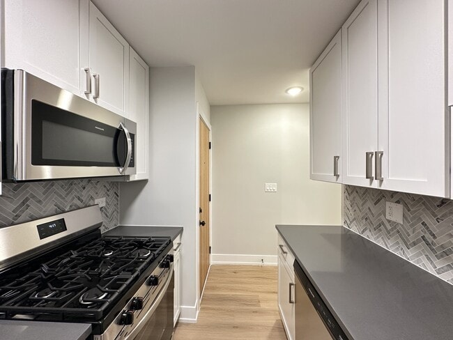 Foto del edificio - 516 W Aldine Ave