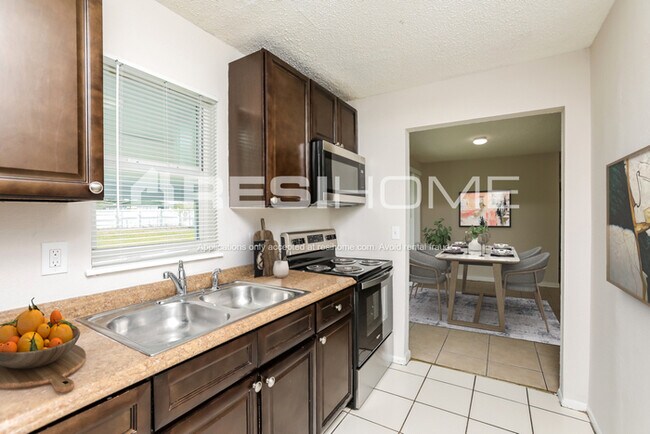 Foto del edificio - 2178 Liston Ct
