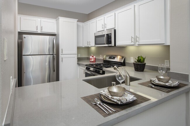 Remington en Ladera Ranch - 55+ Remington at Ladera Ranch