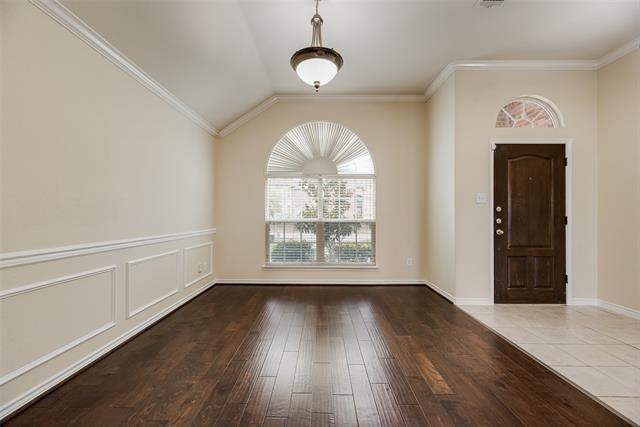 Building Photo - 12811 Greenhaven Dr