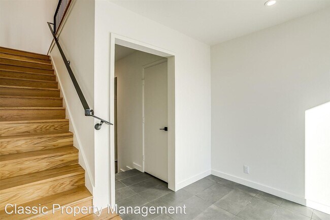 Foto del edificio - 3 br, 2.5 bath House - 444 W. Morphy Street