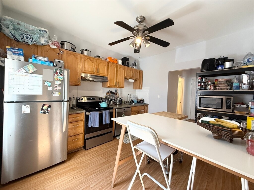 Foto principal - 256 Elm St