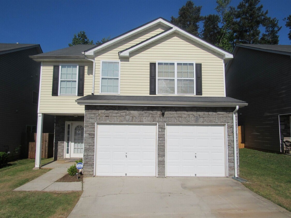 Primary Photo - 7279 Laurel Creek Dr
