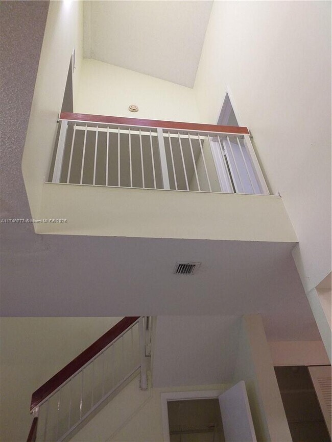 Foto del edificio - 2326 SW 82nd Terrace