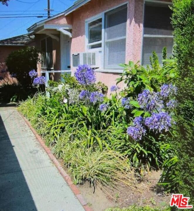 3929 Sawtelle Blvd, Los Angeles, CA 90066 Room for Rent in Los