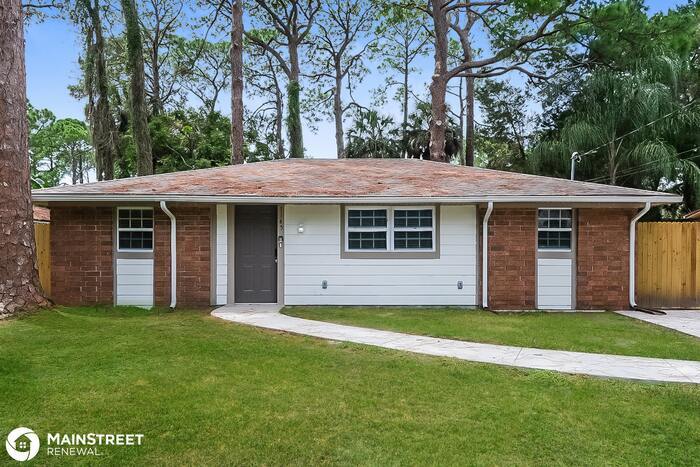 Foto principal - 7145 Pinewood Dr, New Port Richey, FL 34652