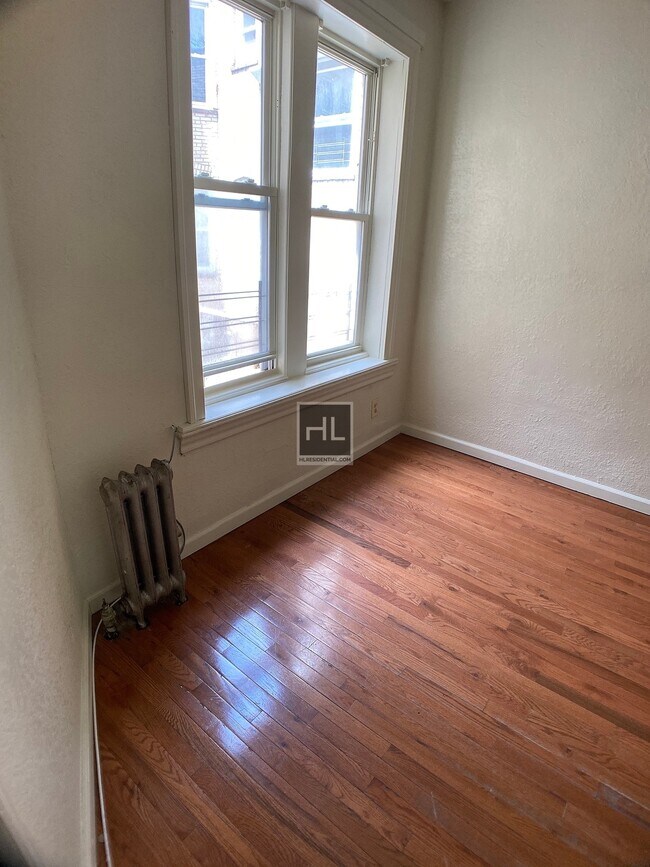 Foto del edificio - 518 Sheffield Ave