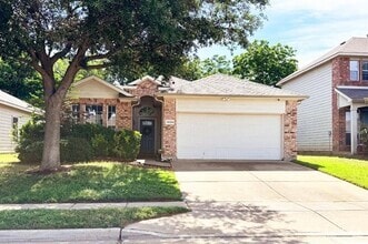 Building Photo - 1029 Fairweather Dr
