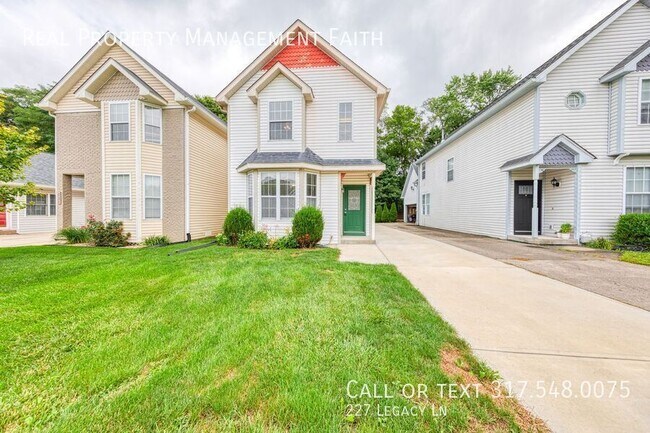 Foto del edificio - 227 Legacy Ln