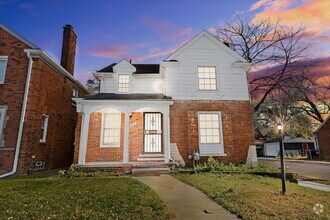 Building Photo - 18600 Woodingham Dr