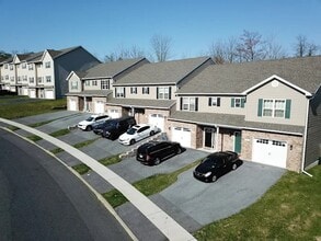 Building Photo - 2796 Monticello Ln