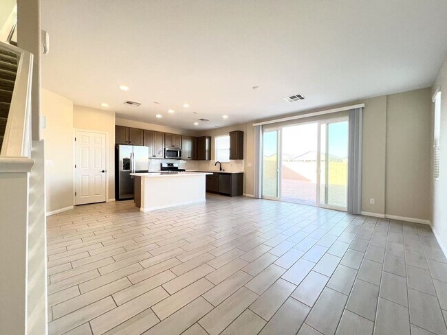 Foto del edificio - Brand New cozy Home