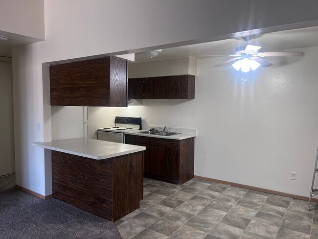 Foto del edificio - Forestview Ct. Apartments